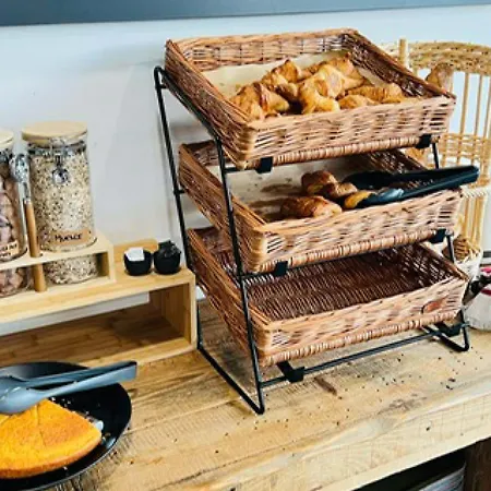 فندق Bordeaux Est 3 Etoiles 3*