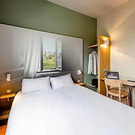 Hotel Bordeaux Est 3 Etoiles 3*