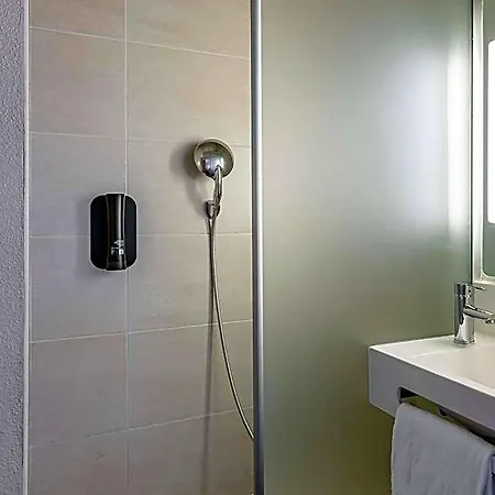 Hotel Bordeaux Est 3 Etoiles 3*