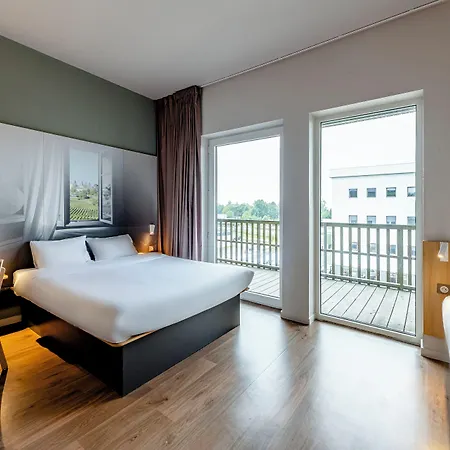 Bordeaux Est 3 Etoiles 酒店 3*