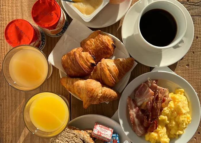 Hotel Bordeaux Est 3 Etoiles 3*