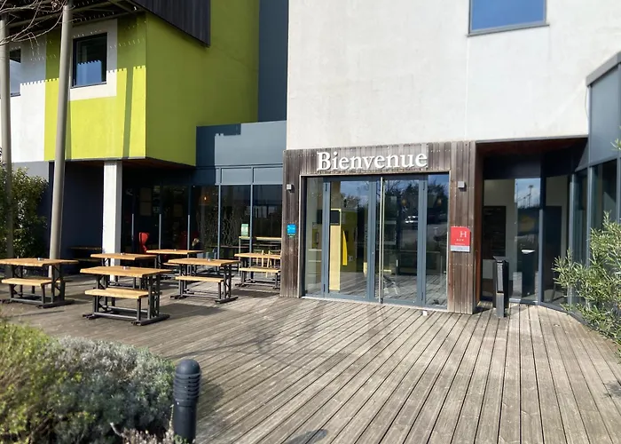 Bordeaux Est 3 étoiles Hotel