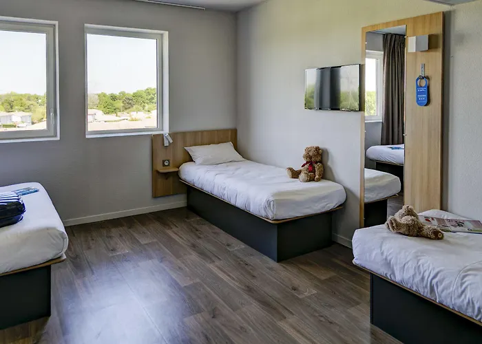 Hotel Bordeaux Est 3 Etoiles 3*