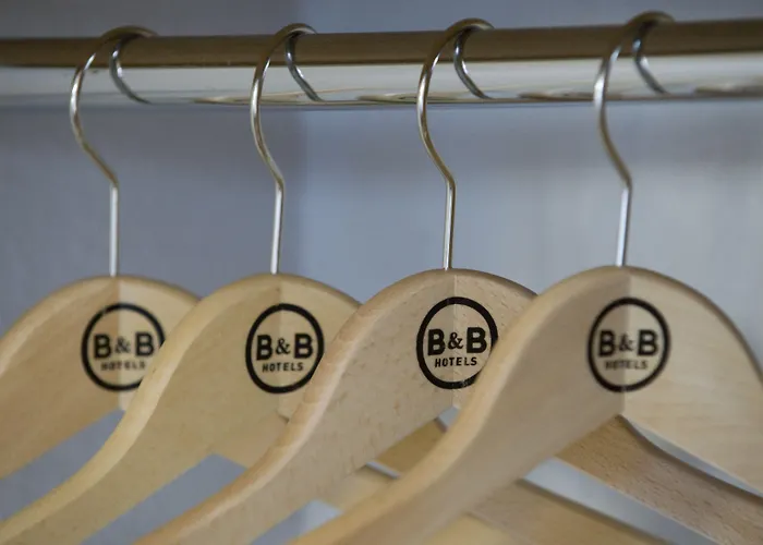 Bordeaux Est 3 étoiles Hotel 3*