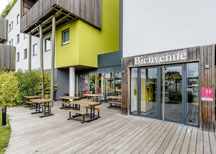 Bordeaux Est 3 étoiles Hotel 3*